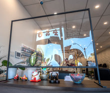 Load image into Gallery viewer, Wide Tabletop Barrier